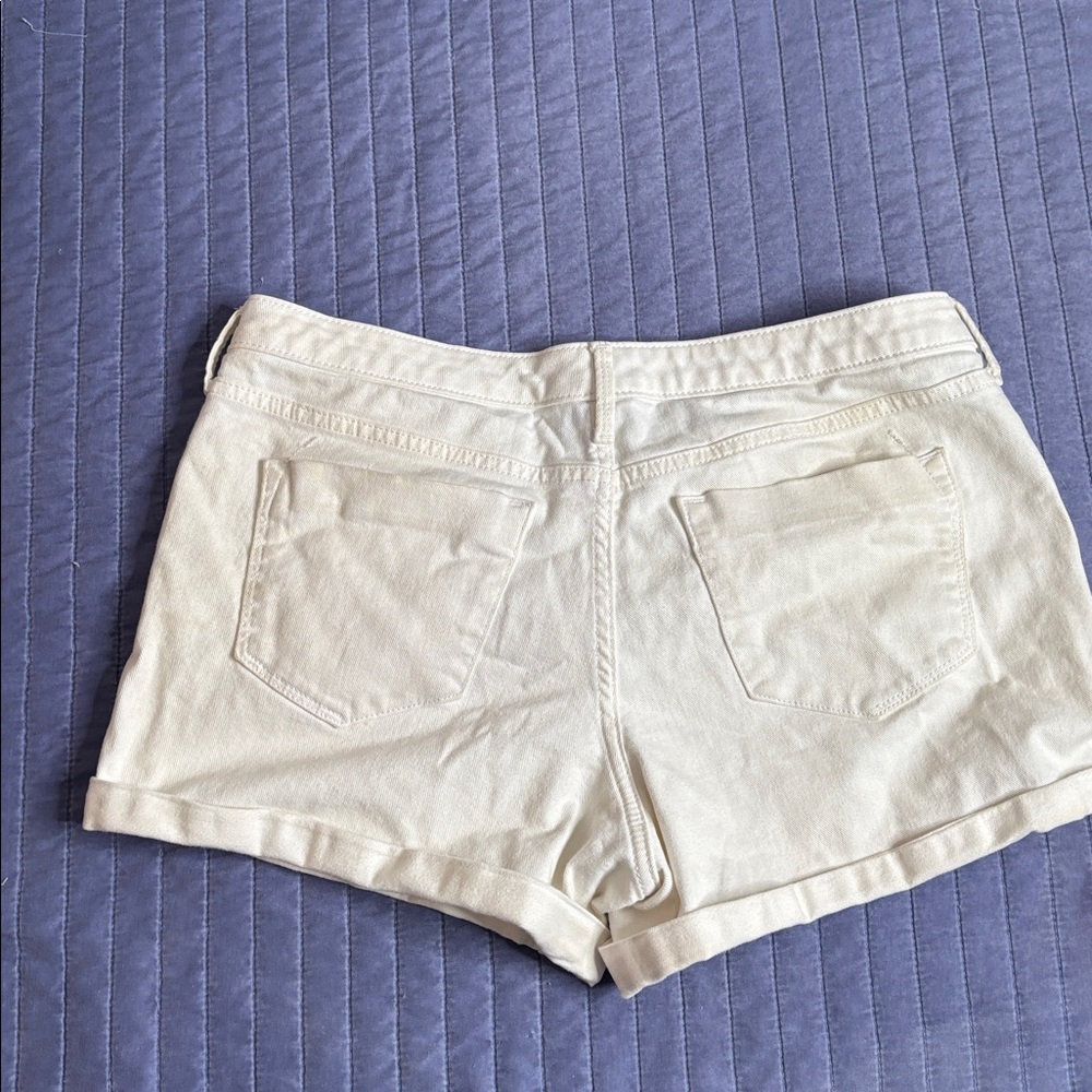 Mossimo Supply Co. White Denim Roll-Cuff Jean Shorts - Picture 3 of 7